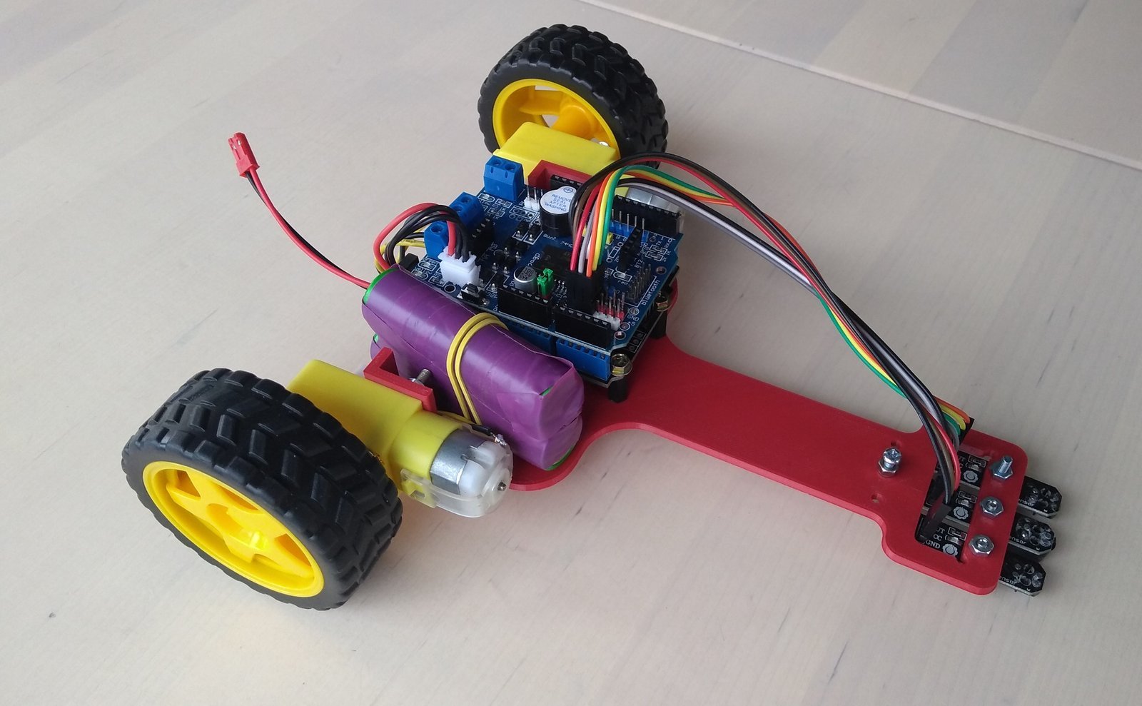 line follower robot chassis (with out batteries)